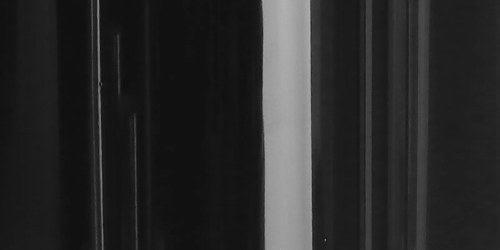 KCW-2199 · Krystal-folie – Crystal Black · Crystal Series