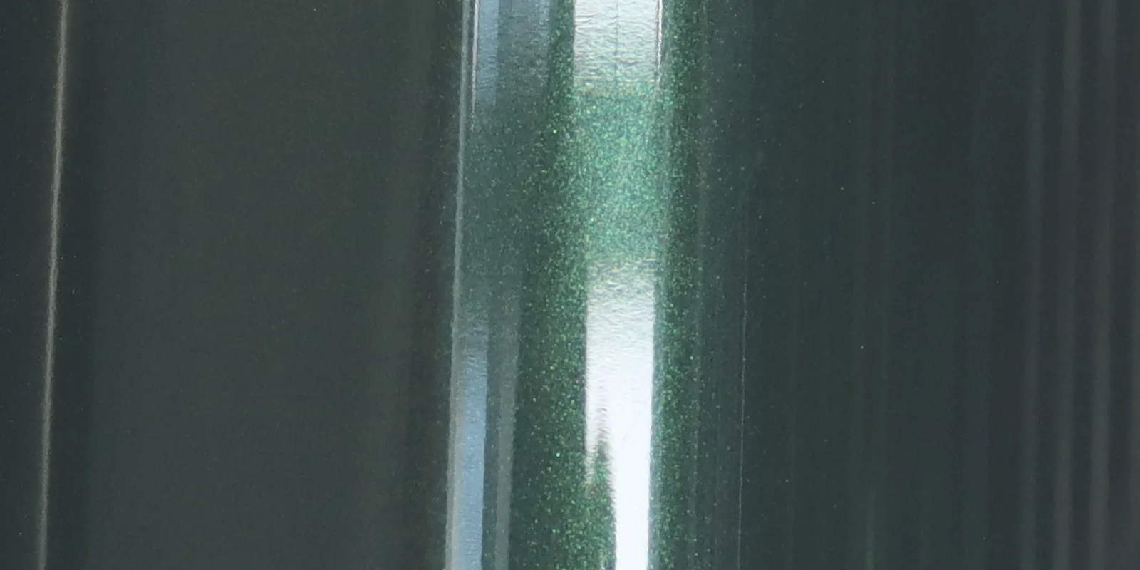 KCW-2585 · Original lakfolie – Gothic Green (Audi) · Original Paint Series
